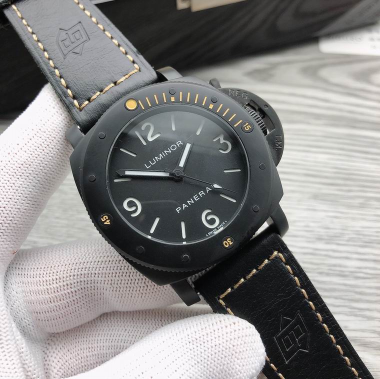 Panerai men 44mm M04